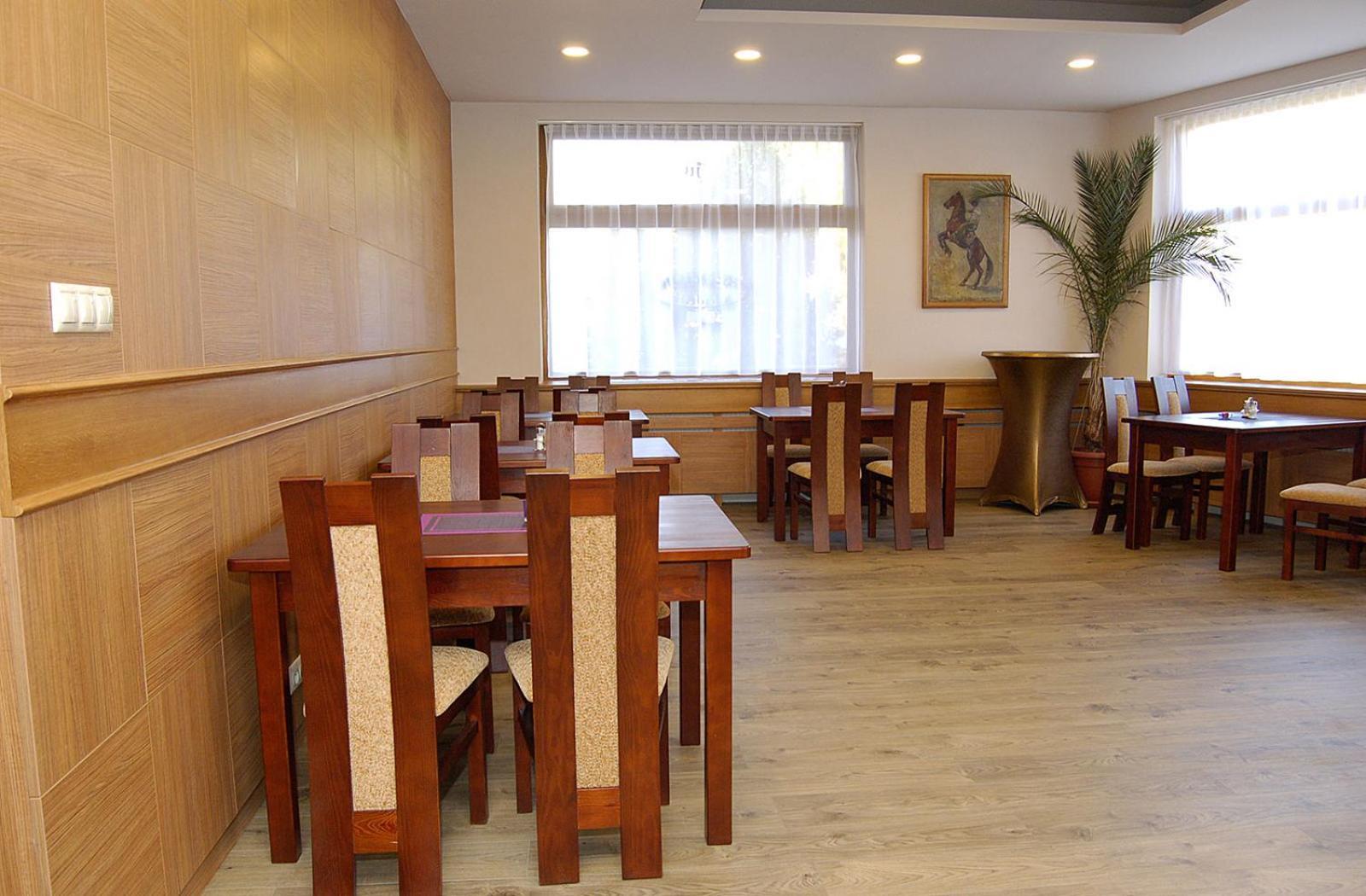 Penzion Majak Banská Bystrica Exterior foto